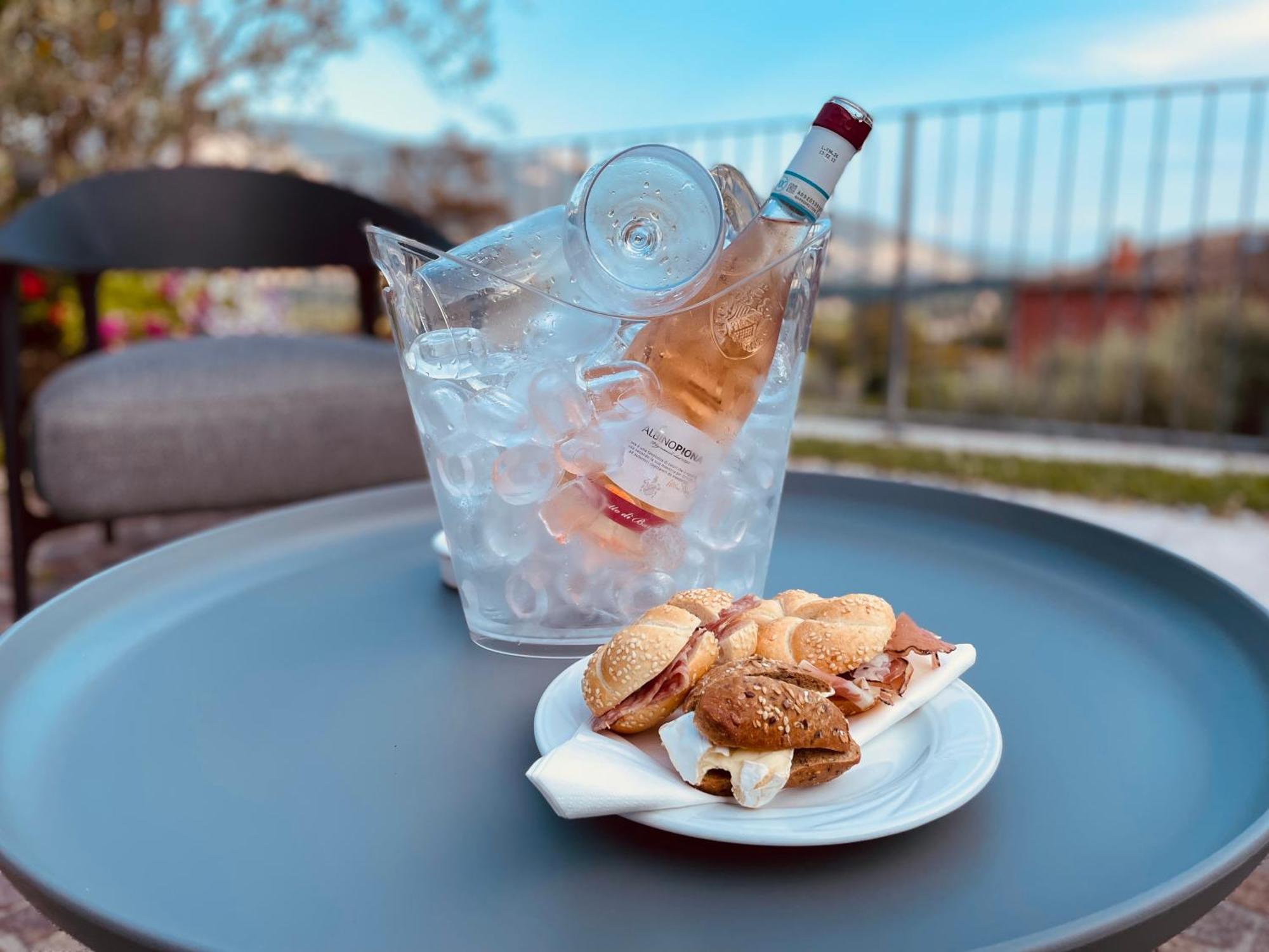 Relais Fontana Rosa B&B Wellness 카프리노 베로네세 외부 사진